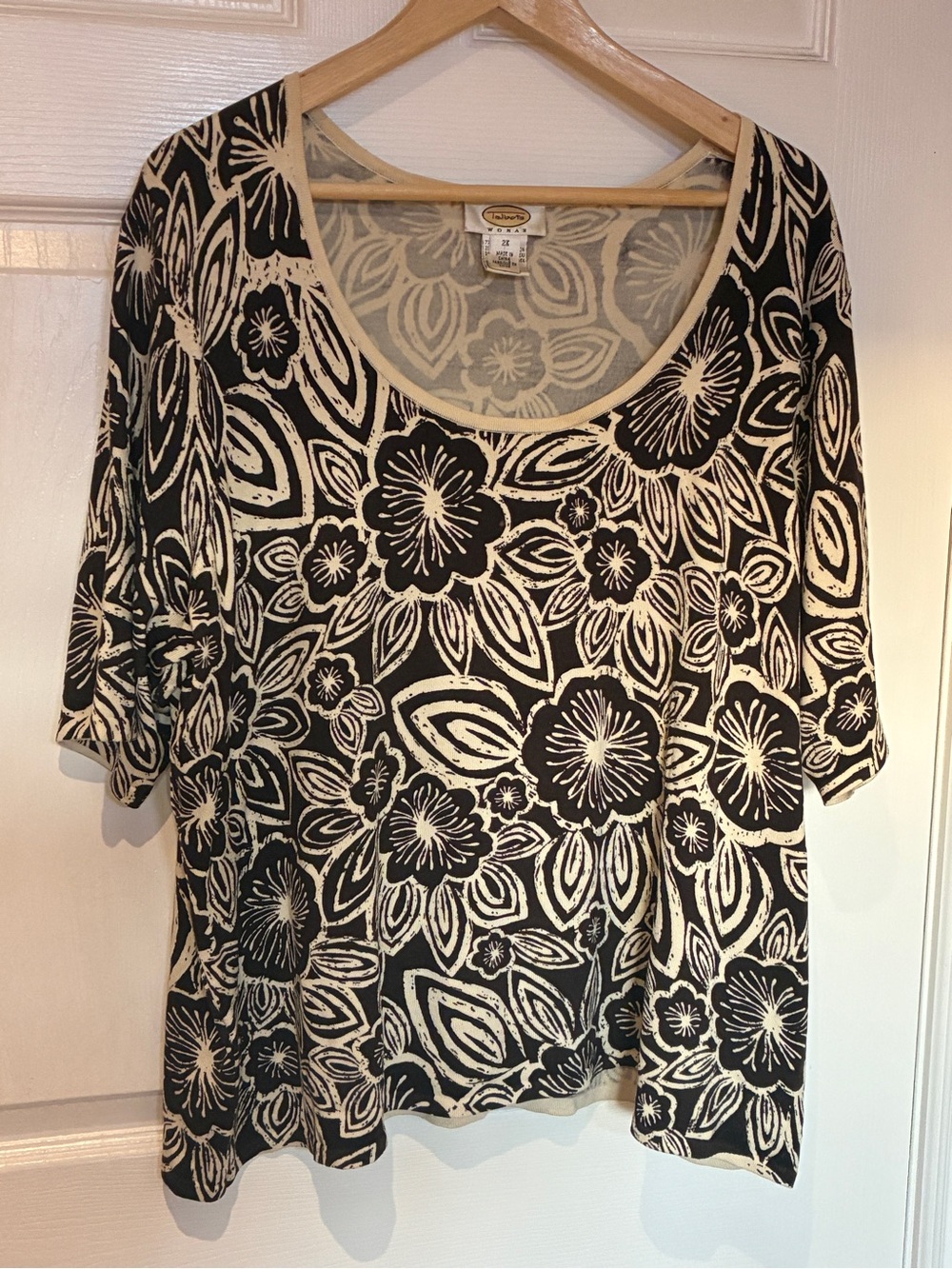 Talbots Woman Silk Blend Floral Top Black Beige Scoop Neck 2X Stretch Blouse